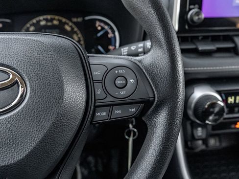 Certified 2024 Toyota RAV4 LE image 22