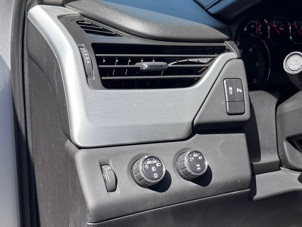 Used 2016 GMC Yukon XL SLE AWD/4WD image 20
