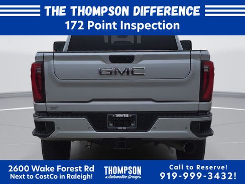 Used 2025 GMC Sierra 2500 Denali Ultimate AWD/4WD image 4