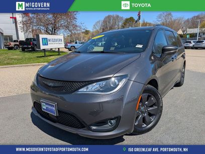 Used 2020 Chrysler Pacifica Limited w/ Advanced Safetytec Group