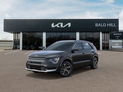 New 2025 Kia Niro SX