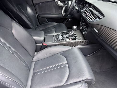 Used 2017 Audi RS 7 Prestige w/ Carbon-Optic Package image 12
