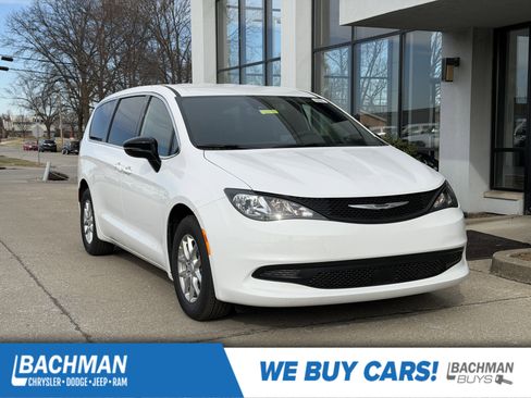 New 2026 Chrysler Voyager LX image 1