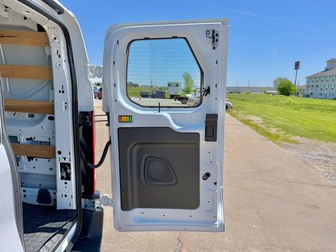 Certified 2025 Ford Transit 250 Low Roof w/ Exterior Upgrade Package RWD image 20