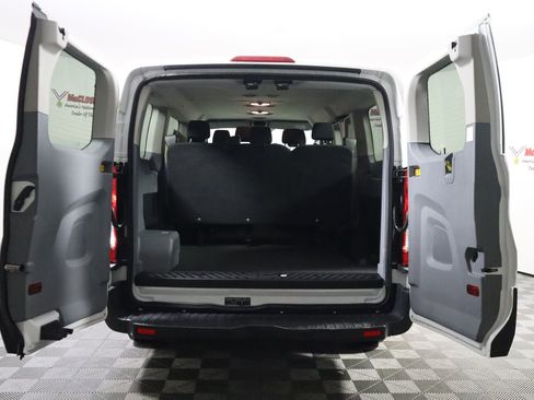 Used 2016 Ford Transit 150 XL image 12