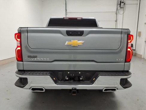 Used 2025 Chevrolet Silverado 1500 LTZ AWD/4WD image 4