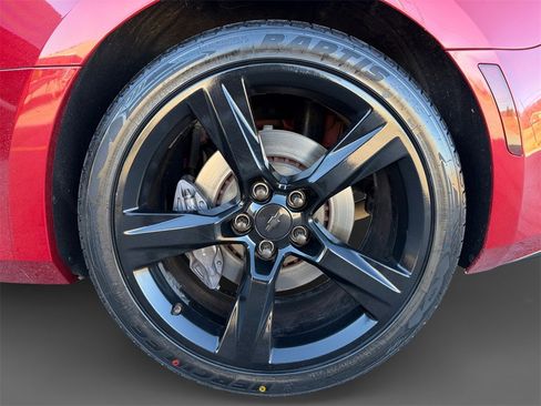 Used 2016 Chevrolet Camaro SS image 11