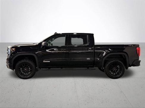 Used 2022 GMC Sierra 1500 Elevation w/ LPO, Elevation Black Package image 13