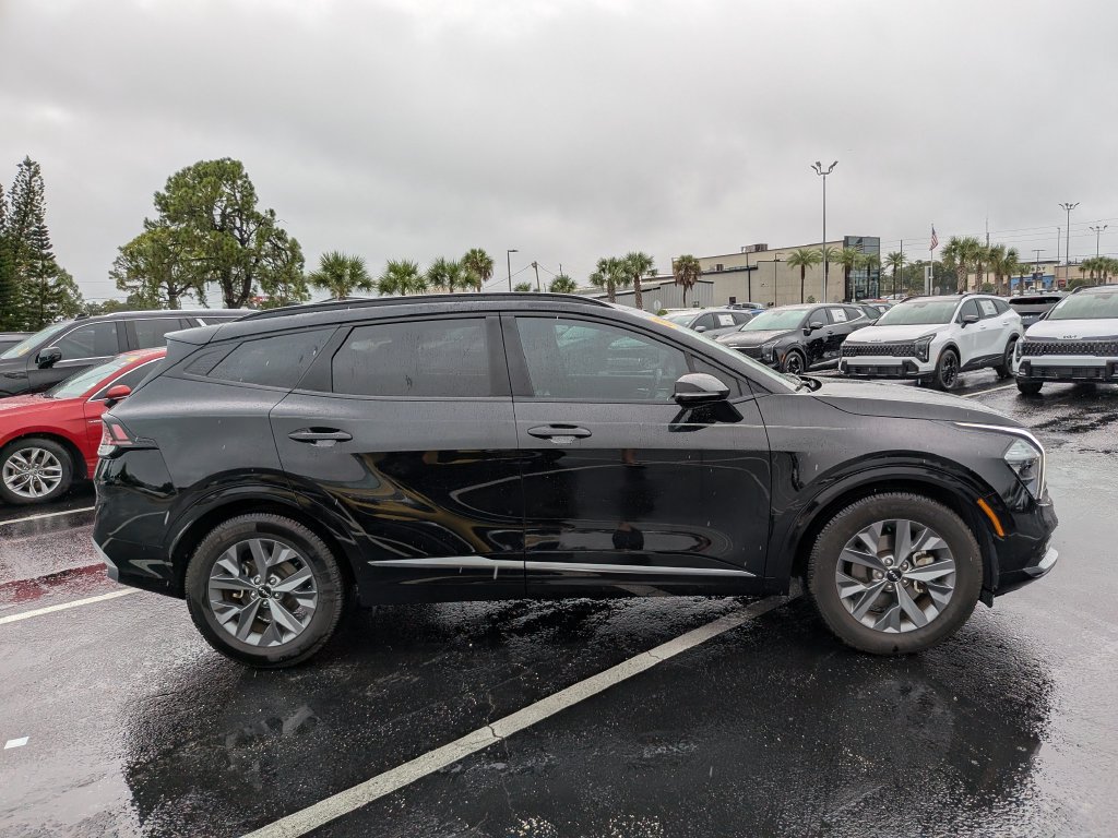 Certified 2023 Kia Sportage SX FWD image 10