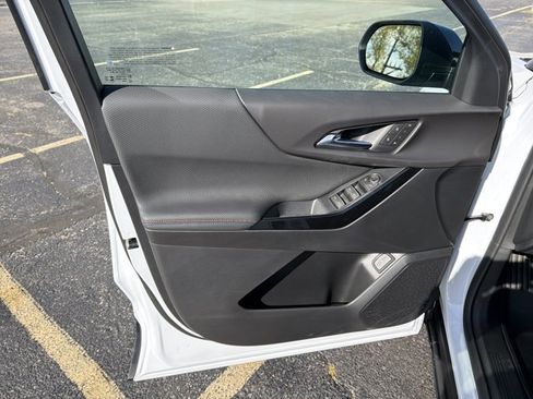 New 2026 Chevrolet Equinox RS w/ Convenience Package III image 10