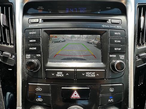 Used 2014 Hyundai Sonata SE FWD image 16