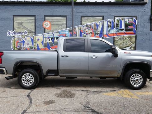 Used 2025 Chevrolet Silverado 2500 LT w/ Safety Package AWD/4WD image 43