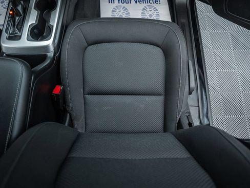 Used 2019 Chevrolet Colorado LT w/ LT Convenience Package AWD/4WD image 33