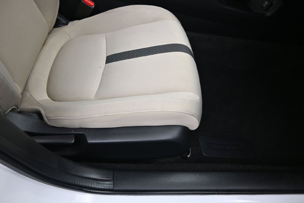 Certified 2018 Honda Civic EX-T image 11