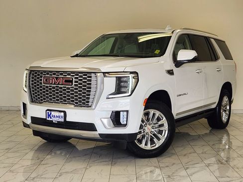 Used 2021 GMC Yukon Denali w/ Denali Premium Package AWD/4WD image 1