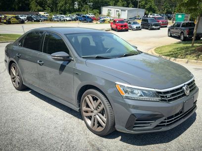 Used 2018 Volkswagen Passat 2.0T R-Line w/ R-Line Lighting Package