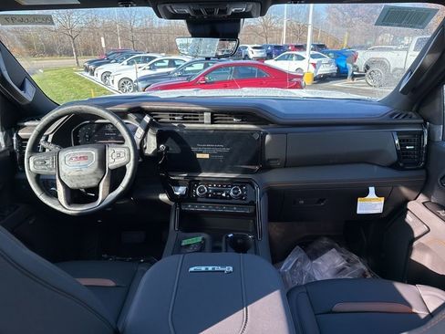 New 2026 GMC Sierra 2500 AT4 w/ AT4 Premium Plus Package image 6