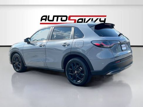 Used 2024 Honda HR-V Sport image 5