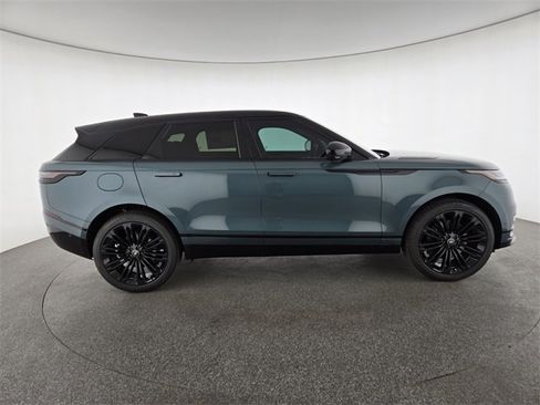New 2026 Land Rover Range Rover Velar Dynamic SE image 29