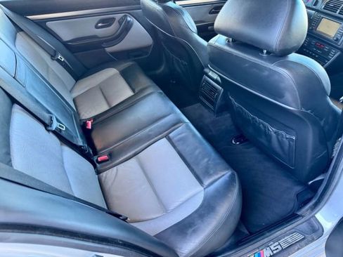 Used 2002 BMW M5 image 17