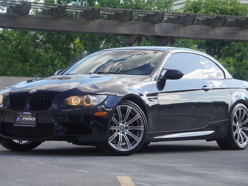 Used 2011 BMW M3 Convertible RWD image 5