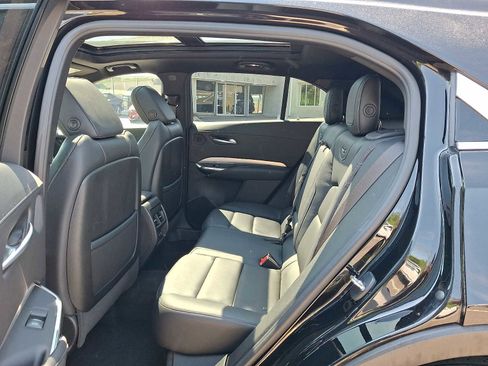 Used 2023 Cadillac XT4 Premium Luxury w/ Cold Weather Package AWD/4WD image 10