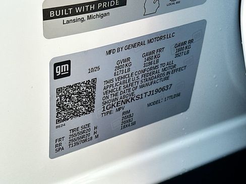 New 2026 GMC Acadia Elevation w/ Elevation Premium Package FWD image 27