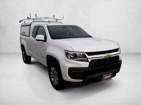 Used 2022 Chevrolet Colorado LT w/ Safety Package image 6