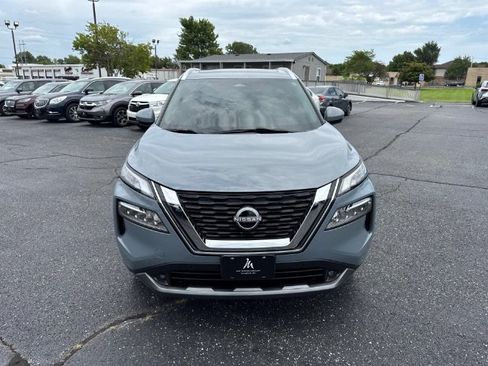 Used 2022 Nissan Rogue SL w/ SL Premium Package AWD/4WD image 6