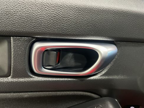 Used 2025 Honda Civic Sport image 29