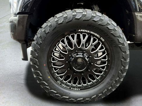 Used 2025 Ford F450 King Ranch w/ Camper Package image 12