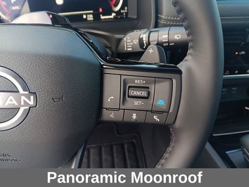 New 2025 Nissan Rogue SL w/ Tech Package image 8