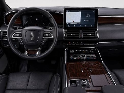 Used 2019 Lincoln Navigator Reserve AWD/4WD image 16