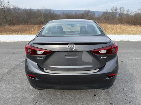 Used 2016 MAZDA MAZDA3 i Touring image 7