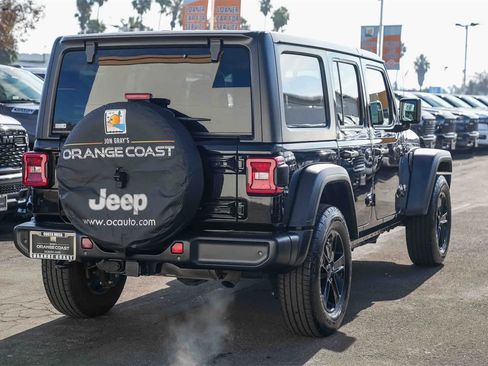 Used 2021 Jeep Wrangler Unlimited Sport image 4