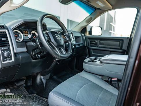 Used 2015 RAM 2500 Tradesman w/ Chrome Appearance Group image 19