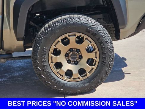 Used 2025 Toyota Tacoma 4x4 Double Cab Hybrid image 35