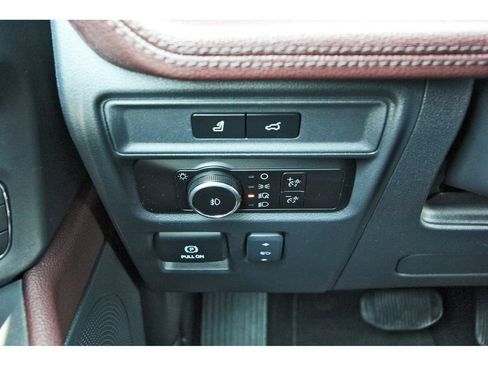 Certified 2024 Ford Expedition Max Limited RWD image 20