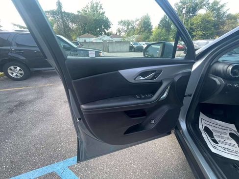 Used 2024 Chevrolet Blazer LT w/ Convenience Package image 9