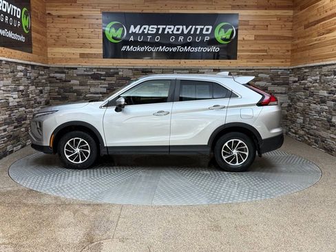 Used 2022 Mitsubishi Eclipse Cross ES image 6