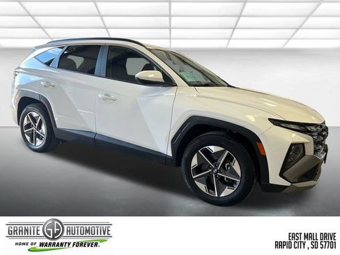 Used 2025 Hyundai Tucson SEL FWD image 8