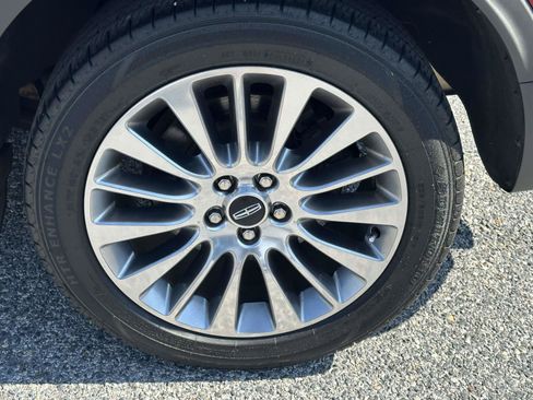 Used 2015 Lincoln MKC FWD w/ Equipment Group 102A Reserve image 29
