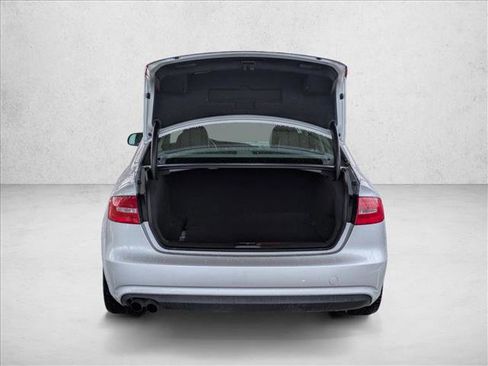 Used 2013 Audi A4 2.0T Premium image 6