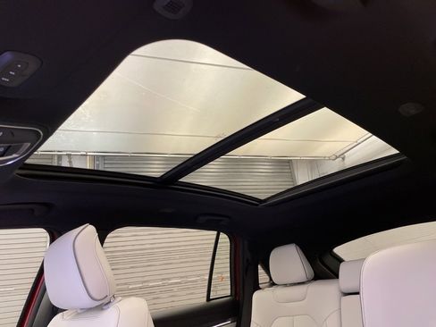 New 2025 Jeep Wagoneer S Limited image 17