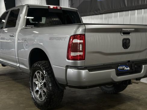 Used 2022 RAM 2500 Big Horn w/ Level C Equiment Group AWD/4WD image 39