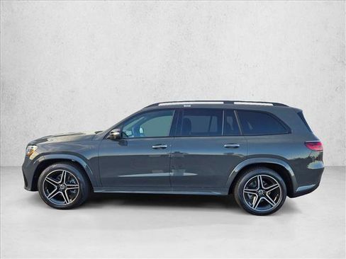 New 2026 Mercedes-Benz GLS 450 4MATIC image 4