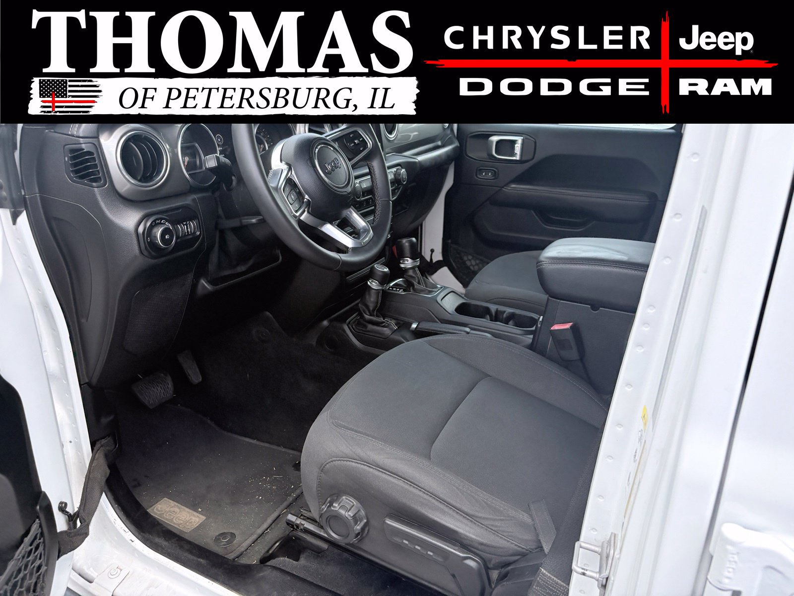 Used 2019 Jeep Wrangler Unlimited Sahara AWD/4WD image 14