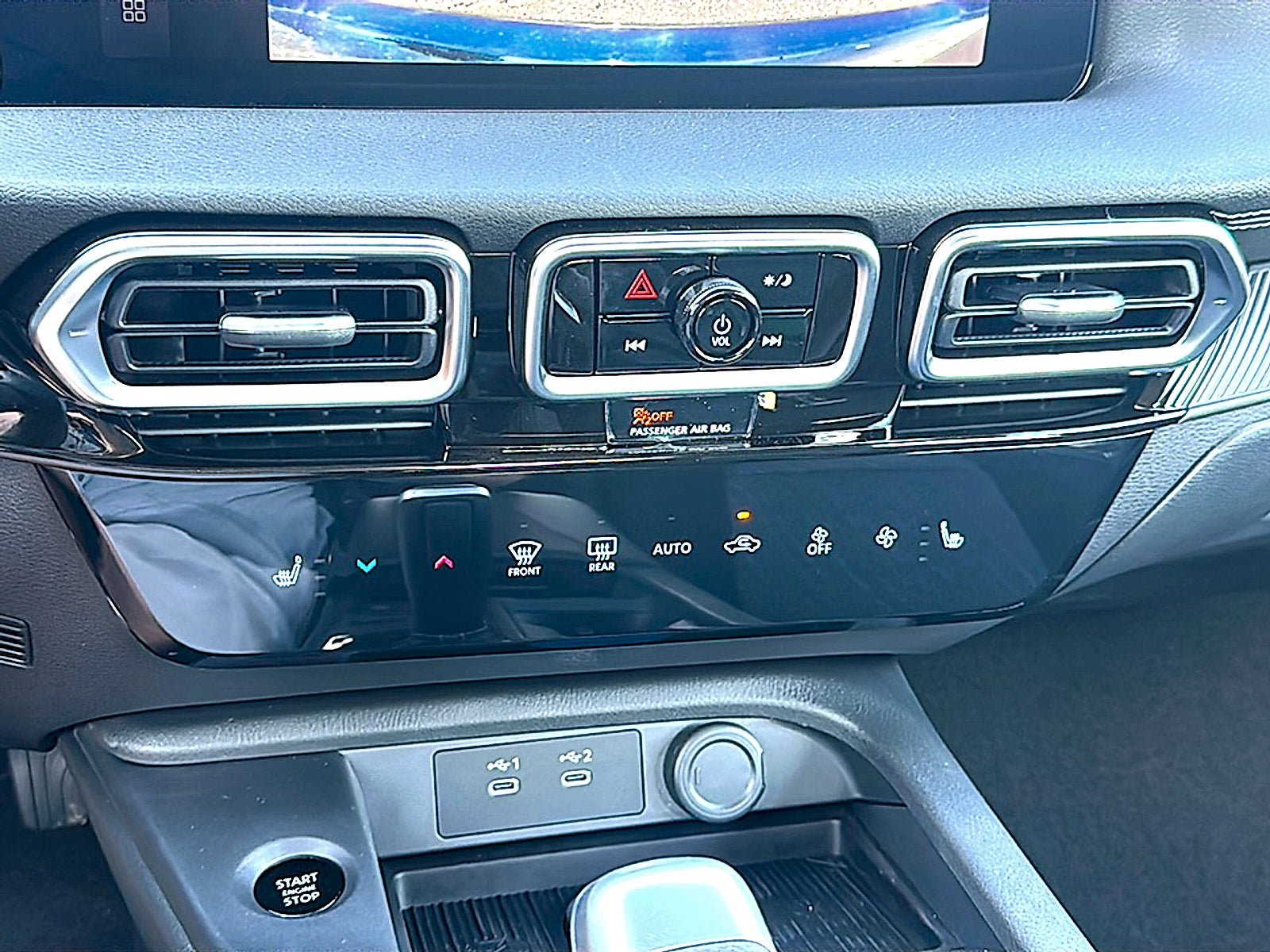 New 2027 Nissan Sentra SV w/ SV Convenience Package FWD image 24