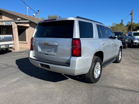 Used 2018 Chevrolet Tahoe LT image 5