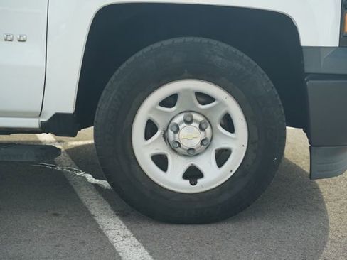 Used 2014 Chevrolet Silverado 1500 W/T w/ Trailering Package image 32